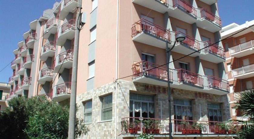 Hotel Minerva Pietra Ligure Exterior photo