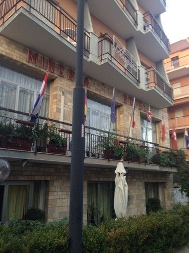 Hotel Minerva Pietra Ligure Exterior photo